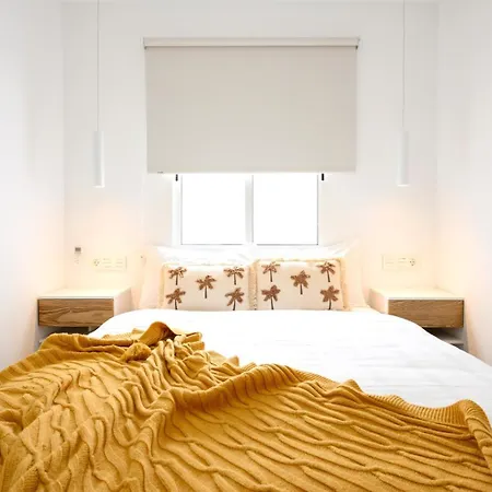 Juanito Maranon By 10tosea 2 Bedrooms דירה